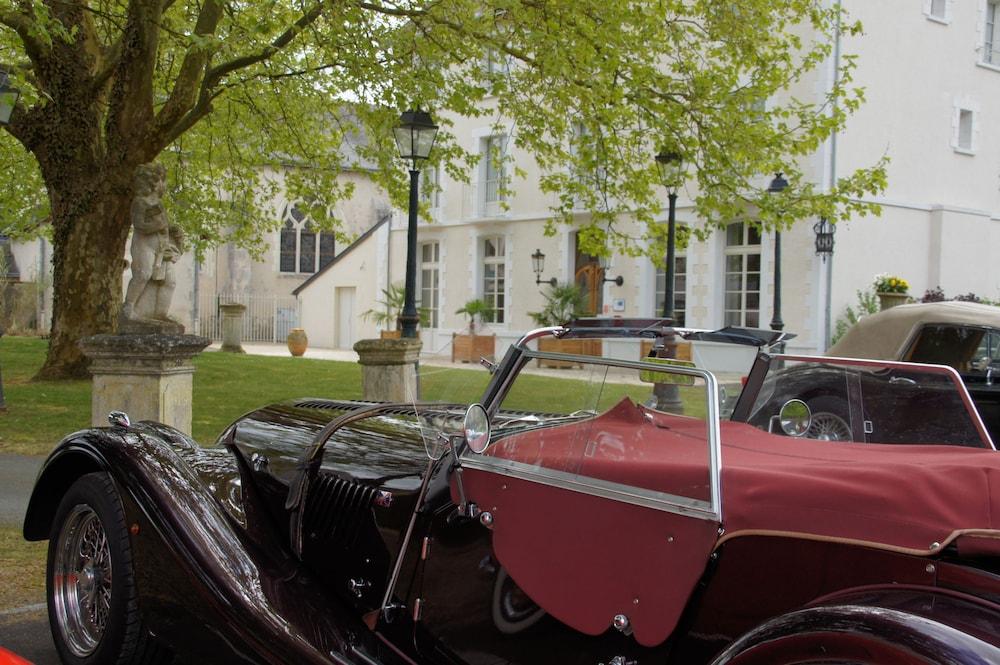 Relais Des Trois Chateaux Hotel-Restaurant - Teritoria Cour Cheverny Bagian luar foto